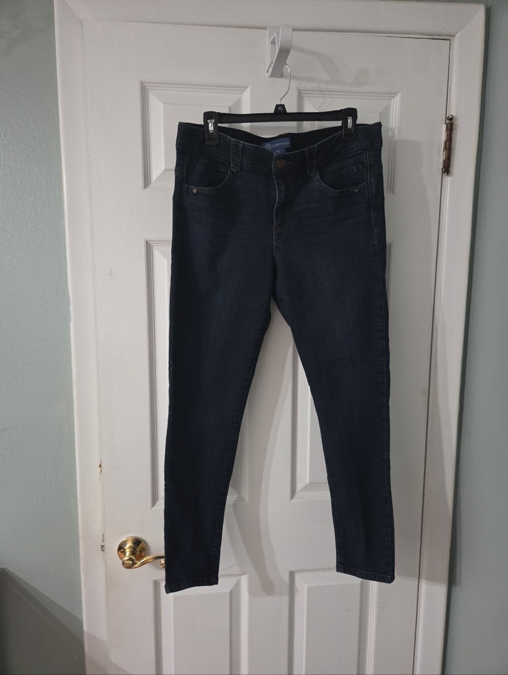 Democracy "Ab" Solution Women's Dark Wash Skinny Jean.  14